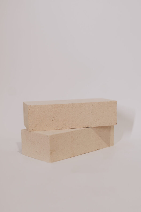 Izoliacinė plyta ISOLUX L6s, 0,67 g/cm3, 230x114x64 mm - Image 1