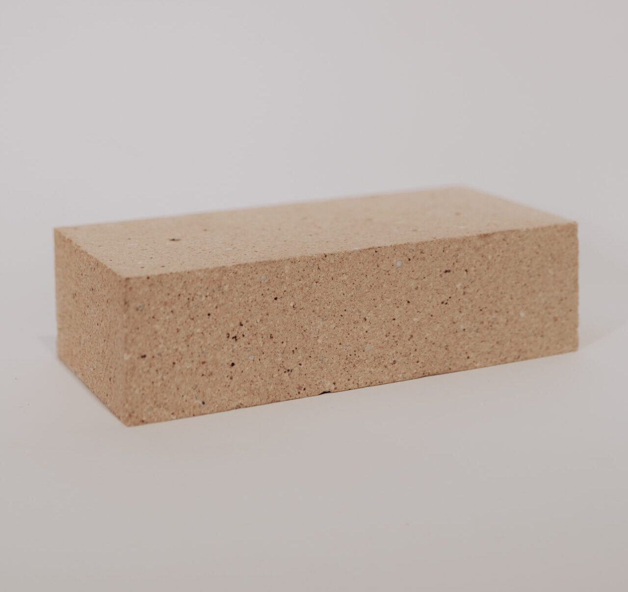 Šamotinė plyta Superton AL44 1, 230x114x64 mm, 1 foto Šamotinė standartinė plyta Superton AL44 1W, 230x172x64 mm - Image 1